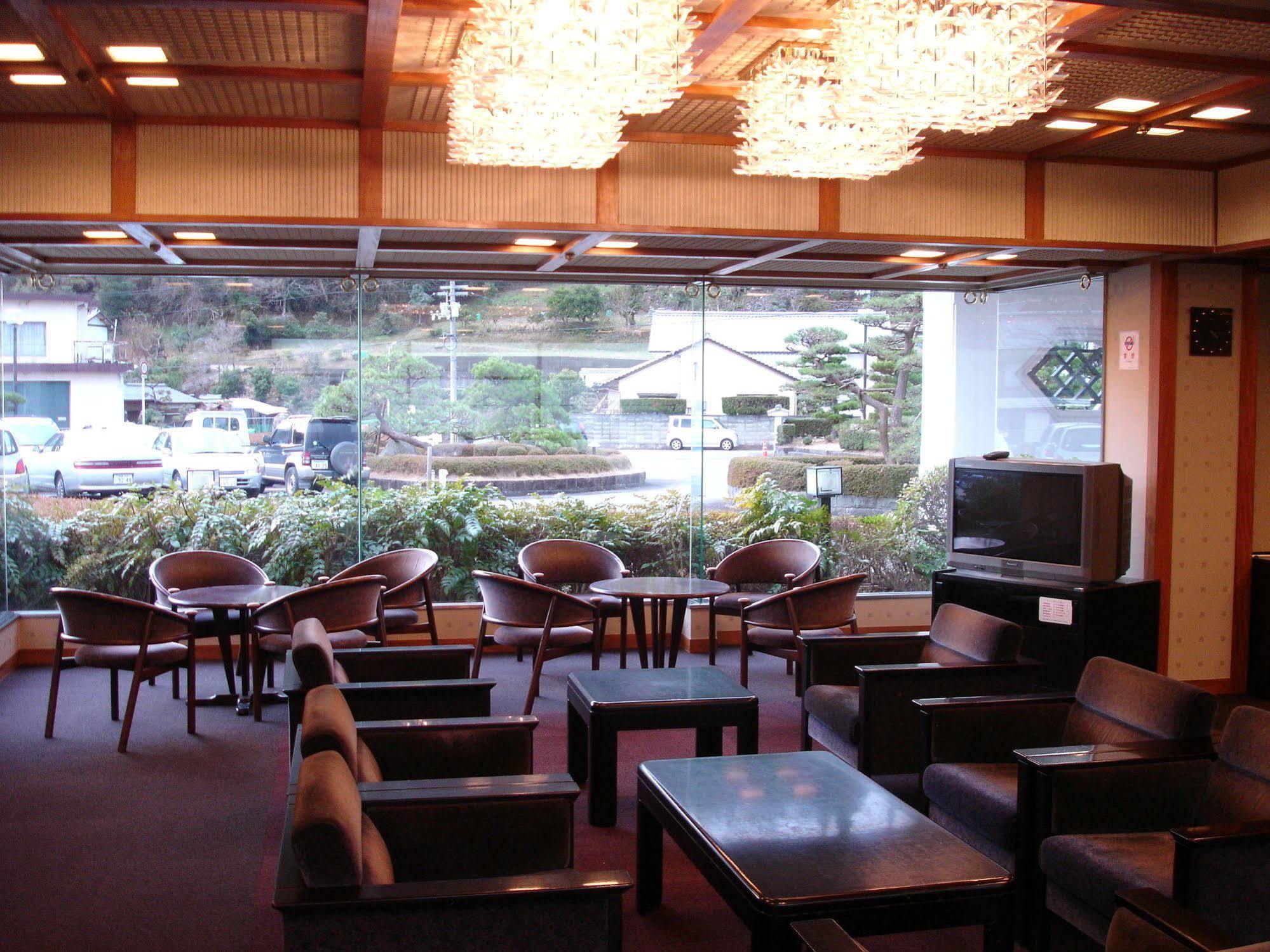 Awanosho Hotel Miyoshi  Buitenkant foto